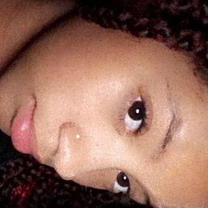 Meet your Posher, Summer